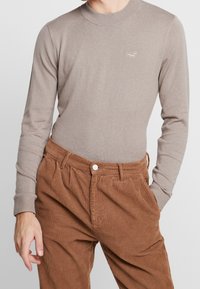 Hollister Co. Maglione - beige