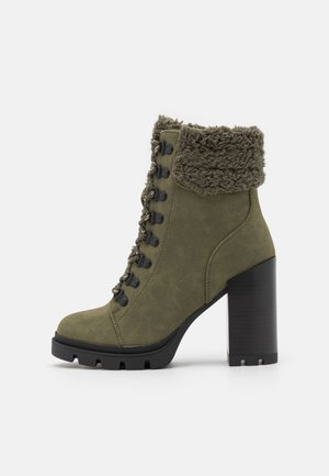 Bottines à talons hauts - khaki
