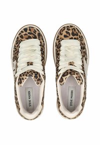 Sneaker con stampa leopardata, lacci e dettagli bianchi, design a punta rotonda, tomaia in tessuto morbido, suola in gomma, etichetta interna con marchio.