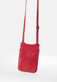 Aunts & Uncles TULIP - Portacellulare - crimson red