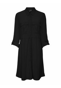 Abito camicia nero con colletto, maniche lunghe e due tasche sul petto. Presenta una vita con cinturino e una vestibilità ampia. Tessuto dalla texture liscia.