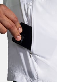 Brooks RUN VISIBLE CONVERTIBLE JACKET - Løbejakker - white asphalt nightlife