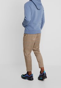 Jack & Jones Jersey con capucha - blue