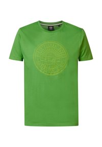 Camiseta de algodón verde con cuello redondo que presenta un logotipo circular texturizado con gráficos de sol y el texto "Petrol Ind Oahu U.S.A."