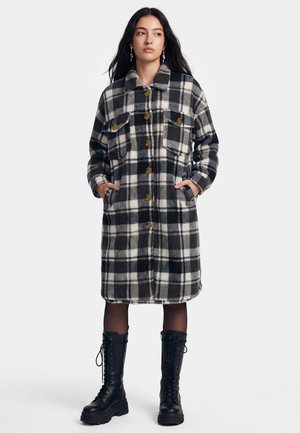 myMo ROCKS, Wintermantel - black check