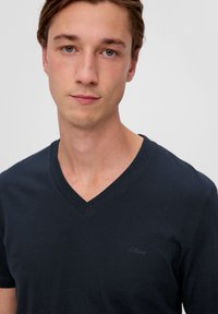 s.Oliver T-Shirt basic - navy
