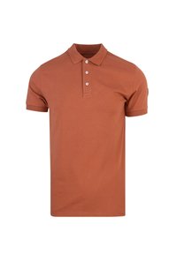 Polo shirt color ruggine realizzato in cotone, con colletto classico, patta con tre bottoni e maniche corte con polsini a coste.