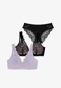 Nije odabrano, purple black black