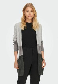 Neizbrano, light grey melange