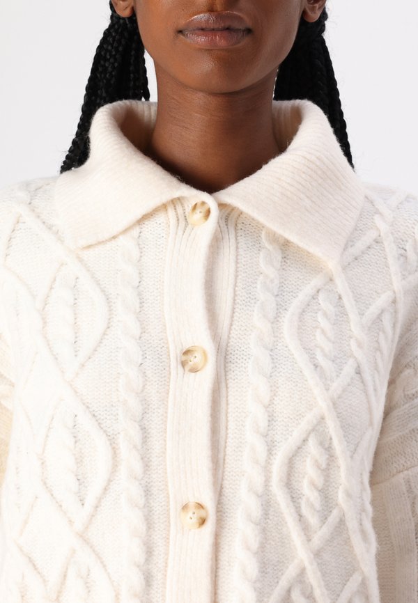 Cable-Knit Collared Cardigan - Cardigan3