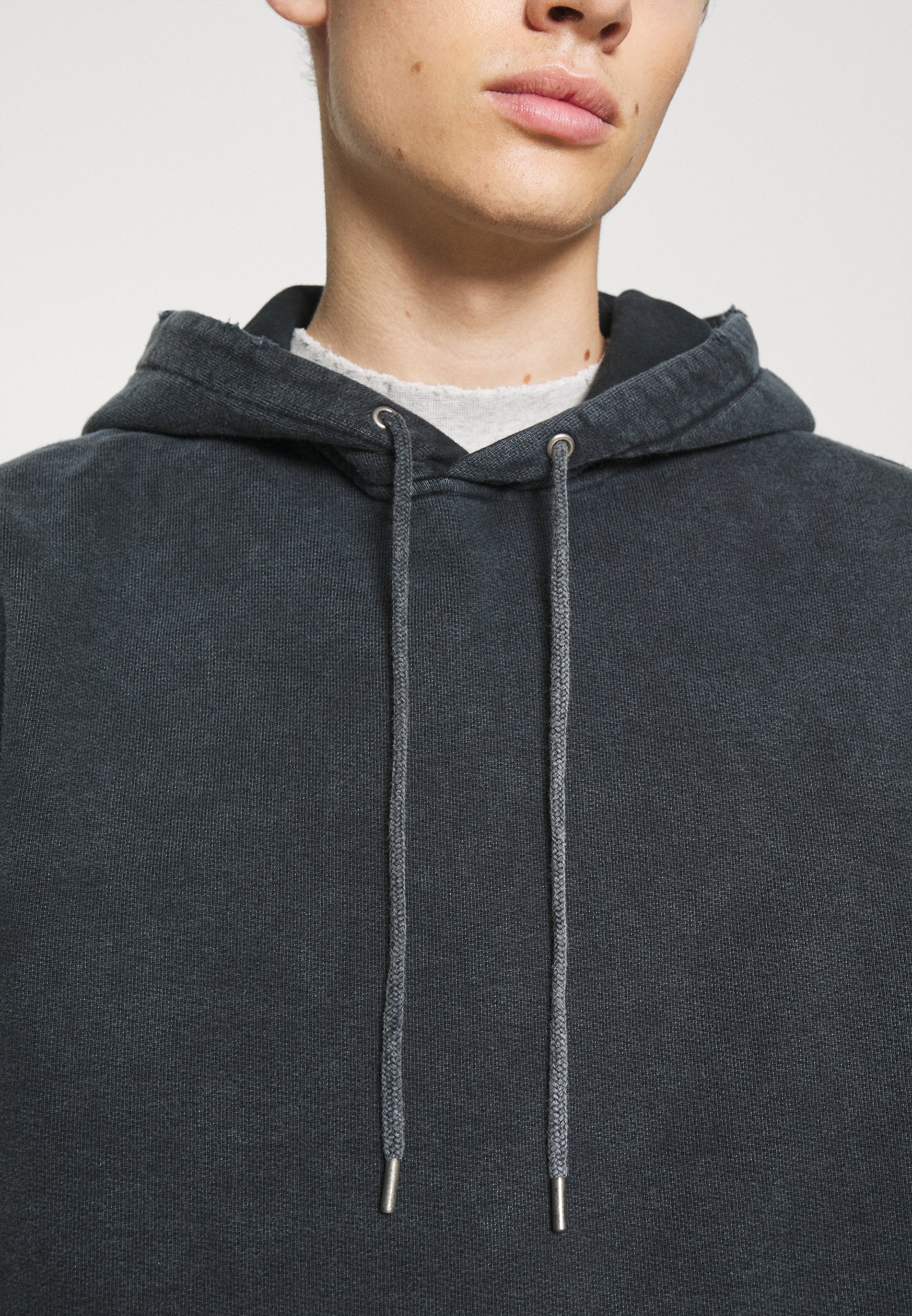 Han Kjøbenhavn DISTRESSED HOODIE 