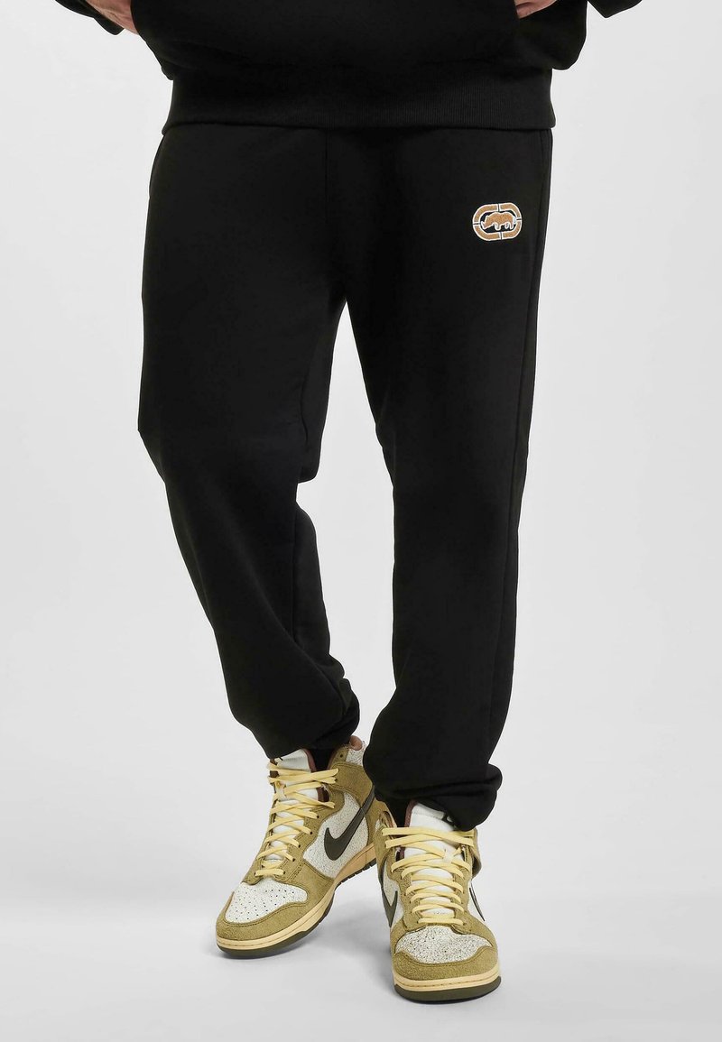 ecko unltd. Tepláky - black