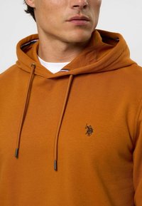 U.S. Polo Assn. TOKE - Kapuzenpullover - pumpkin spice