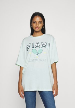 T-shirt z nadrukiem - light blue