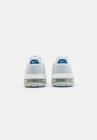 Nike Sportswear AIR MAX PULSE - Joggesko - white/glacier blue/court blue/pure platinum/summit white