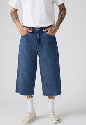 478 BAGGY CAPRI - Jean boyfriend - song of the year