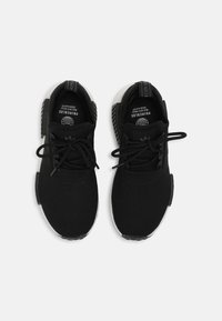 adidas Originals NMD_R1 REFINED - Sneakers basse - black/white