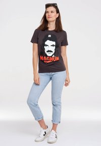 LOGOSHIRT MAGNUM - T-Shirt print - grau