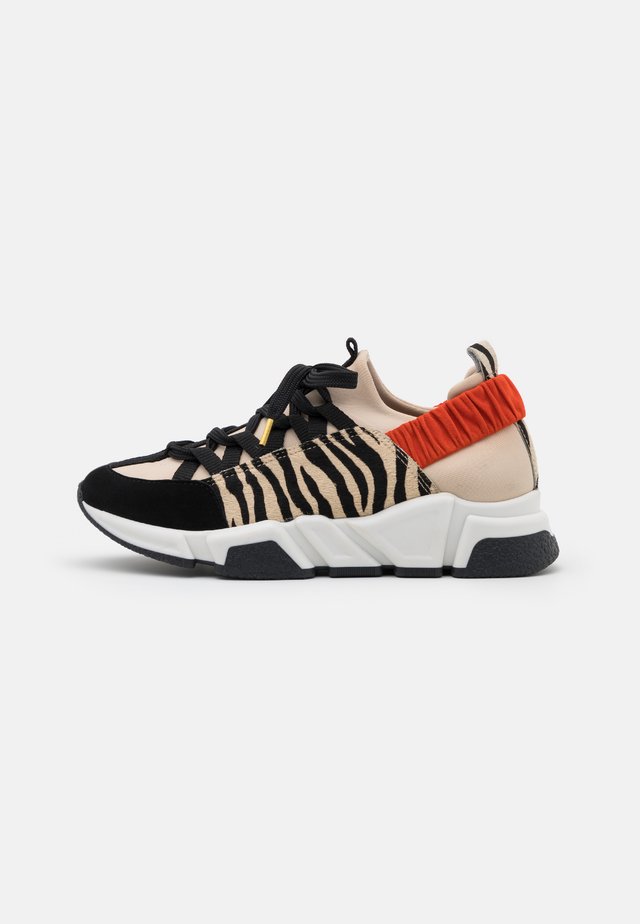 Sneakersy niskie - black/red