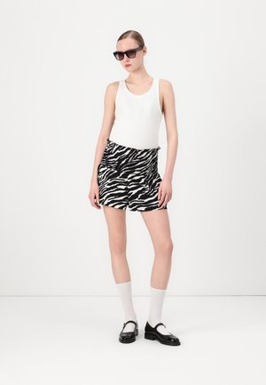 2 PACK - Shorts - 802 - black704 - beige