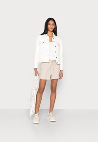 GAP T-shirt básica - fresh white