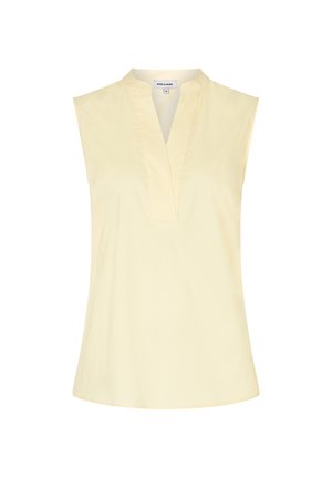 Ärmellose blassgelbe Bluse mit V-Ausschnitt und kleinem Stehkragen, auf weißem Hintergrund dargestellt.