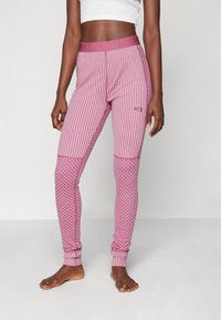 Rózsaszín és fehér csíkos leggings, amely texturált mintázattal, rugalmas derékpánttal és szűkített szárakkal rendelkezik. Puha, rugalmas anyagból készült.