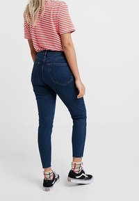 Topshop Petite Jeans Skinny Fit - dark-blue denim