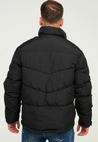 Jack & Jones VESPER PUFFER - Winterjacke - black