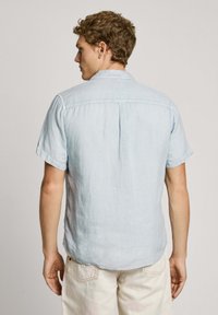 Thumbnail Image 3