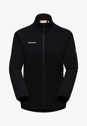 Casaco de fleece preto com gola alta, fecho éclair frontal, bolsos laterais e logótipo branco no peito. Textura suave e design ajustado.