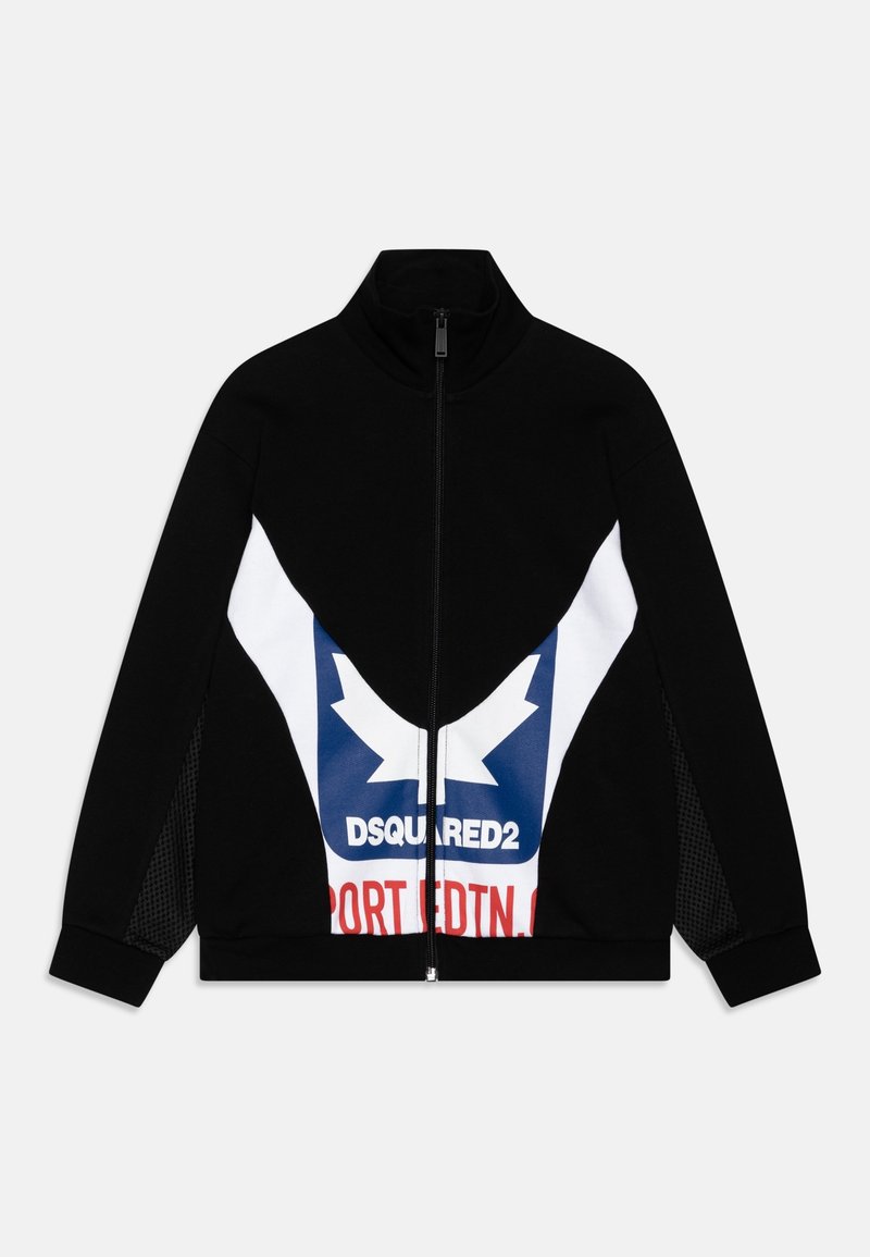 Veste noire zippée intégralement avec col haut, panneau graphique blanc et bleu, logo DSQUARED2 et texte rouge "SPORT EDTN" sur le devant.