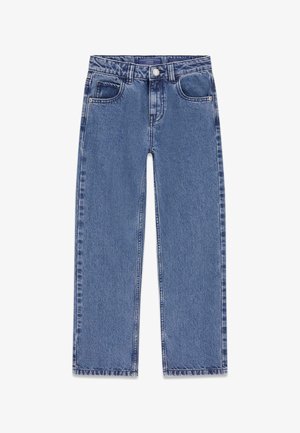 Straight-leg blauwe spijkerbroek met vijf zakken en een knoopsluiting op een witte achtergrond.