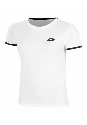 T-shirt blanc à manches courtes avec bordure noire sur les manches et le col, arborant un petit logo noir sur le côté gauche de la poitrine.
