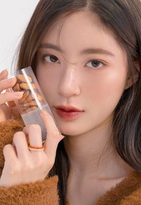 rom&nd JUICY LASTING TINT - Liquid Lipstick - dark coconut