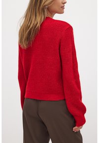 NA-KD TIE DETAIL  - Cardigan - red