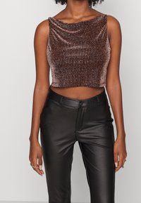 Noisy May Petite Top