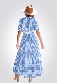 Cupshe Vestido informal - blue