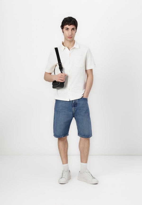 OPEN FULL PLACKET - Shirt - ivory petal3