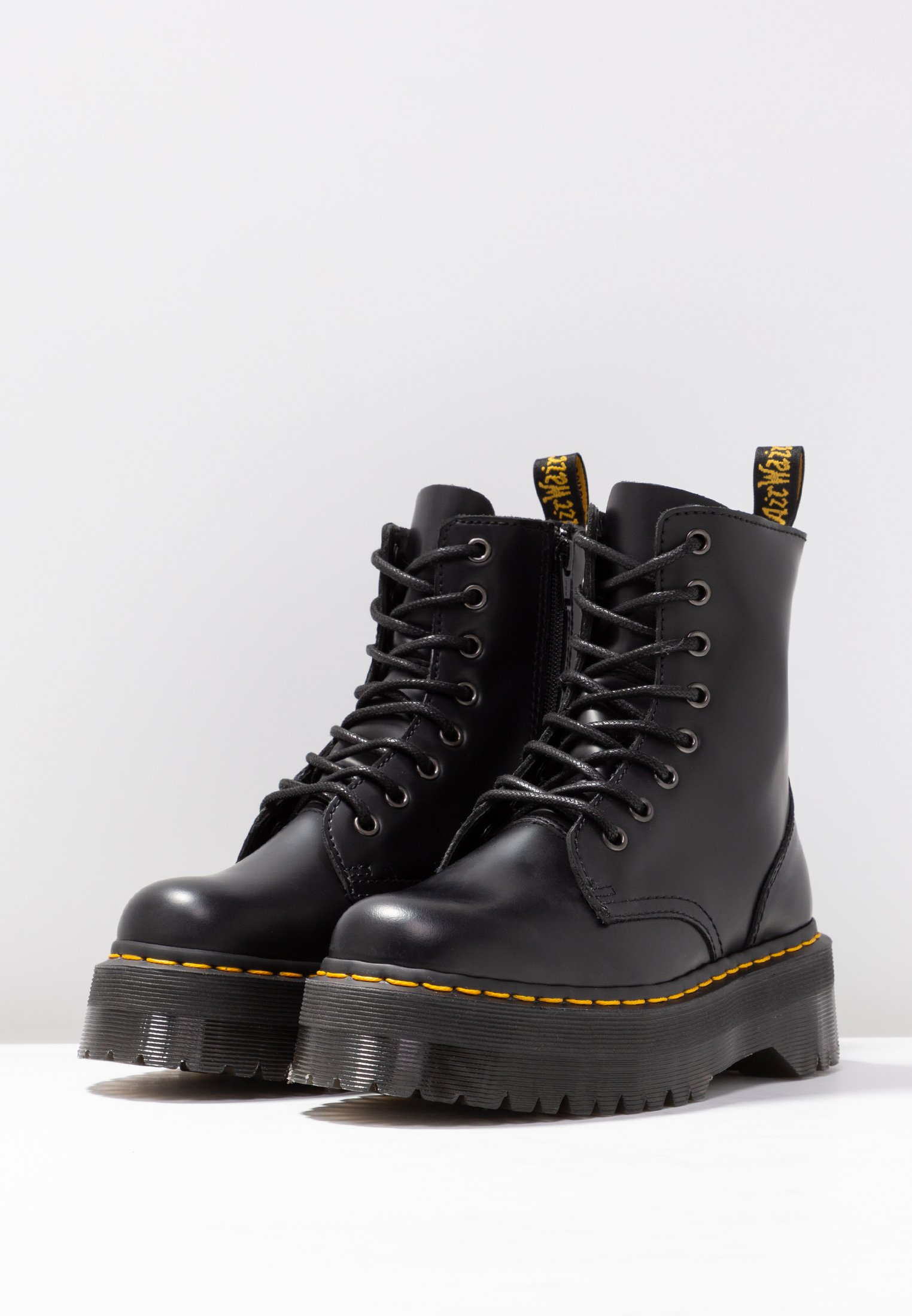 Dr martens JADON PLATEFORMES 15265001 Noir | boots bottines chelsea femme |  ChaussGalerie