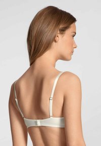 Calida Triangel BH - alabaster crème