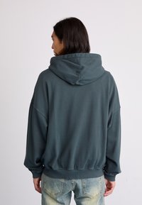 Vans Felpa Con Cappuccio Nero Logo Donna - Acquista online su Sportland