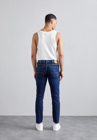 PS Paul Smith MENS TAPERED FIT - Jeans fuselé - blue