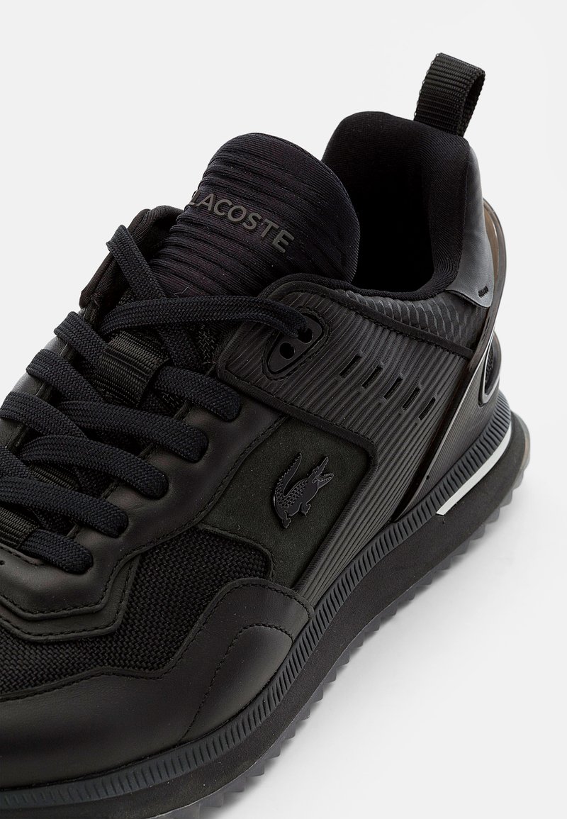 lacoste court break