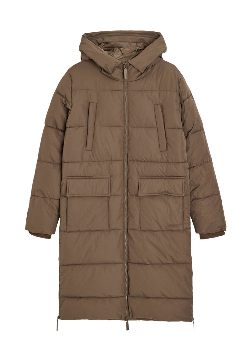 Długa, kapturowa, brązowa kurtka puchowa z pikowanym wzorem. Ma dwie pionowe kieszenie na piersi oraz dwie duże kieszenie z przodu. Zamek błyskawiczny.