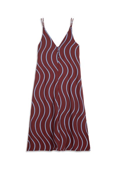 Robe bordeaux sans manches avec des rayures ondulées bleu clair, col en V, détails de boutons sur le devant et fines bretelles.