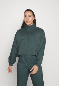 Girlfriend Collective HUMMINGBIRD HALF ZIP - Jachetă de vânt - moss
