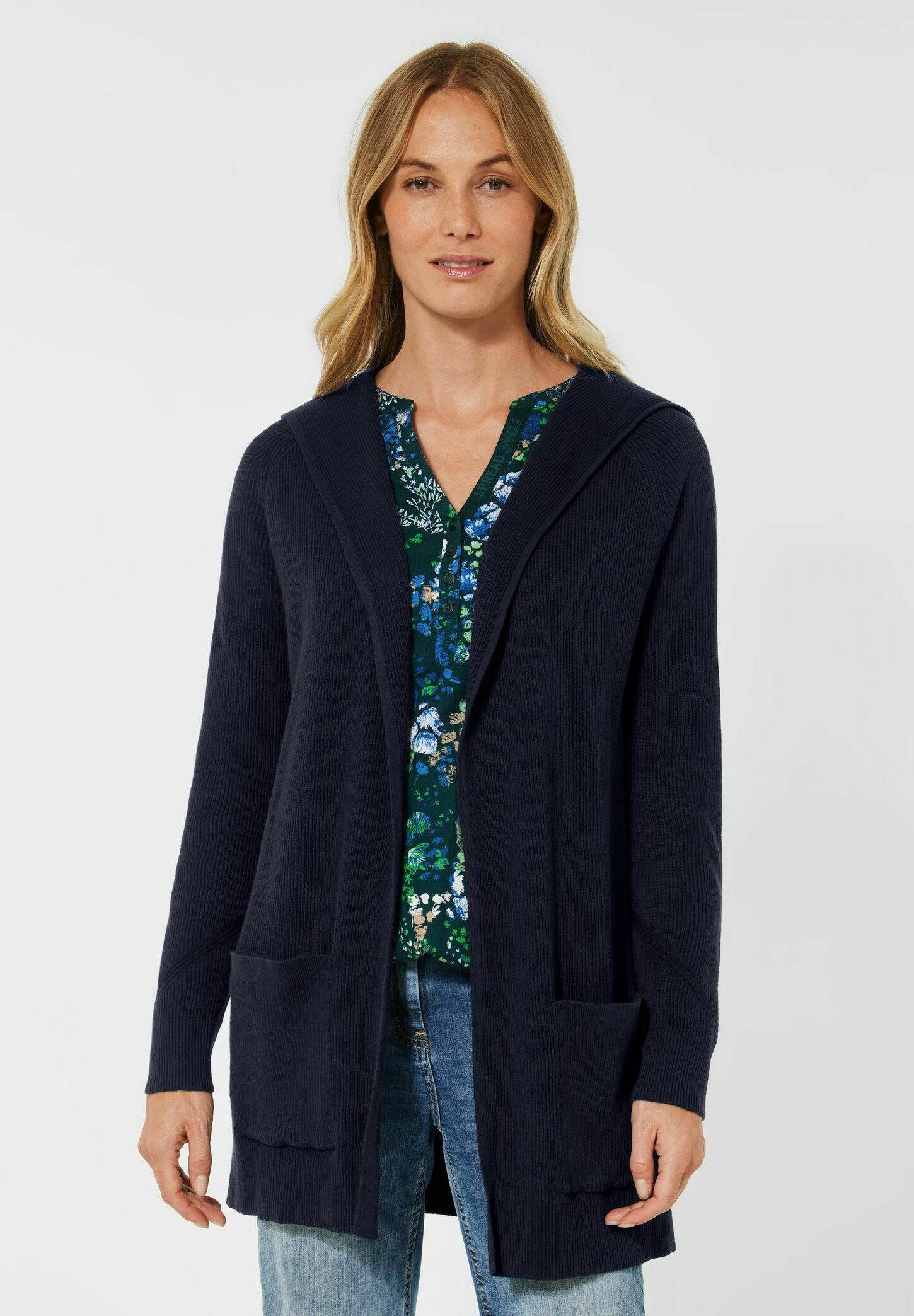 Cecil Damen Strickjacke Mit 3D-Struktur – Lässige Jacke Mit Stehkragen Und Reißverschluss