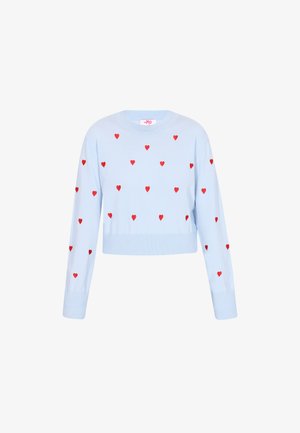 Világoskék kötött pulóver hosszú ujjal, rövidített fazonban, elhanyagolt piros szívmintákkal az egész anyagon, valamint bordás mandzsettákkal és hemmel.