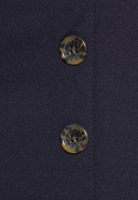 WAL G TALL TORTOISE BUTTON SKIRT - Ceruzaszoknya - navy blue